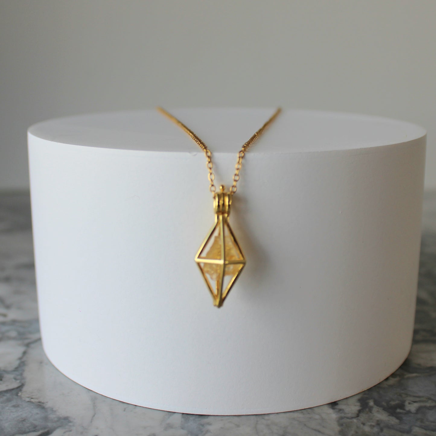 Locket & Raw Crystal Pendant & Chain | Citrine