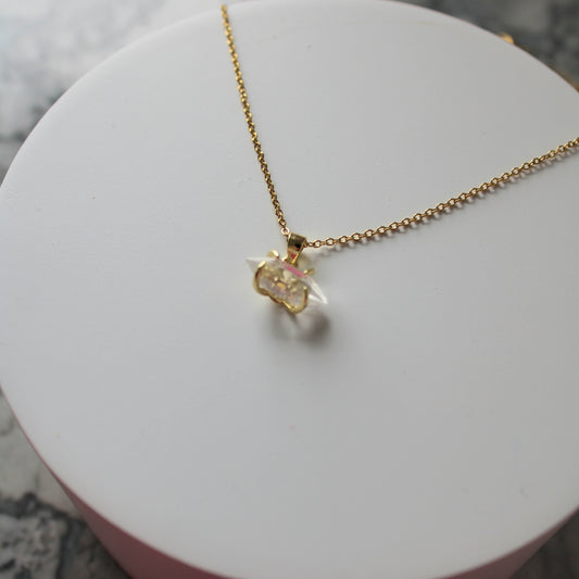 Crystal Point Claw Pendant & Chain | Clear Quartz