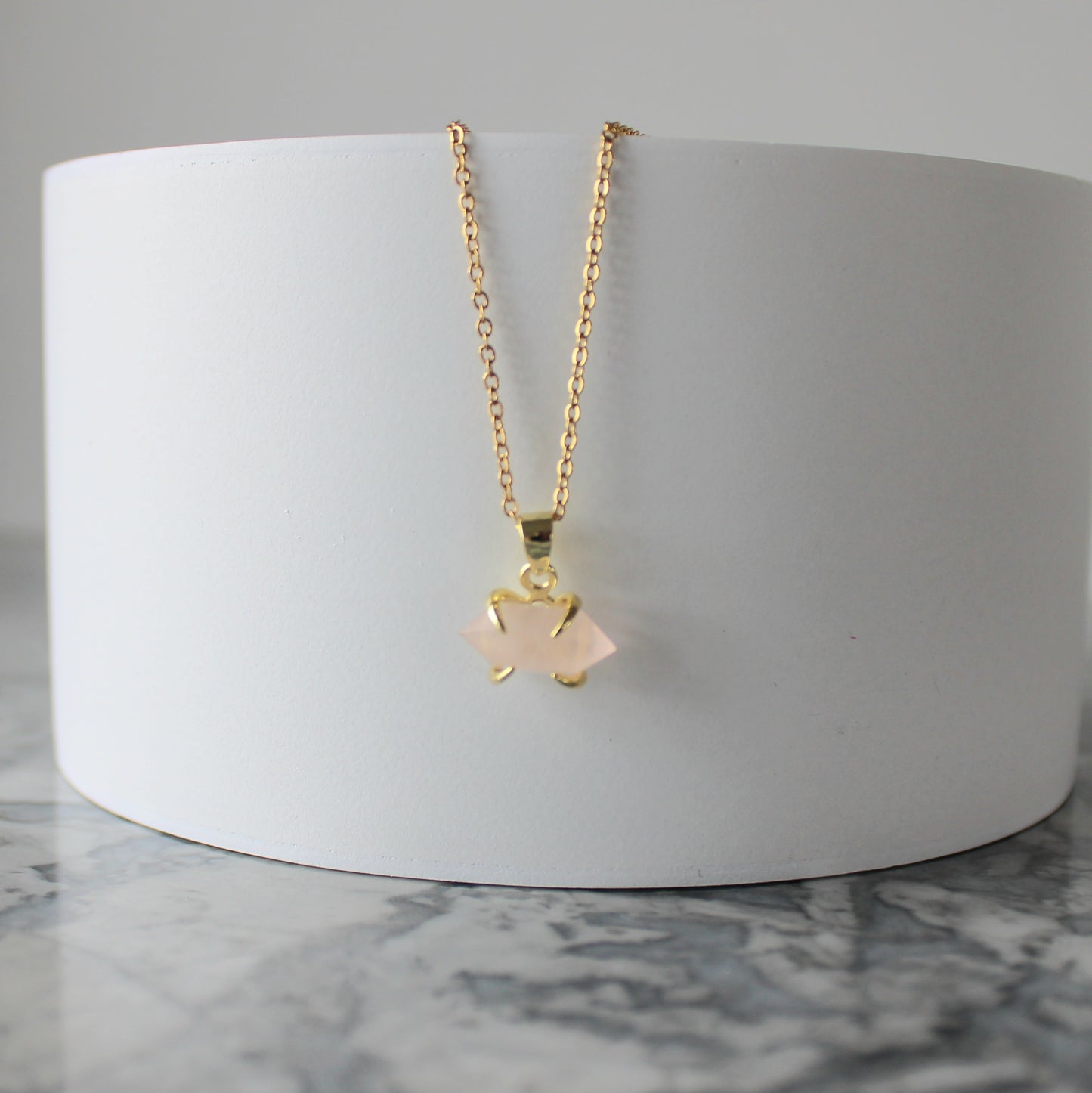 Crystal Point Claw Pendant & Chain | Rose Quartz