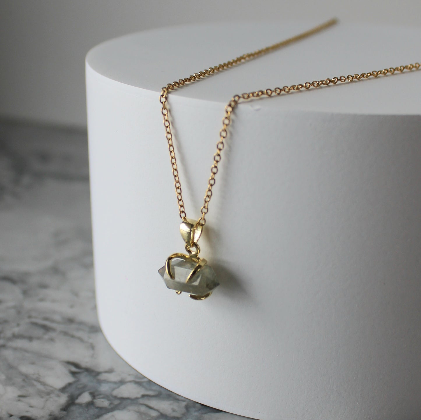 Crystal Point Claw Pendant & Chain | Labradorite