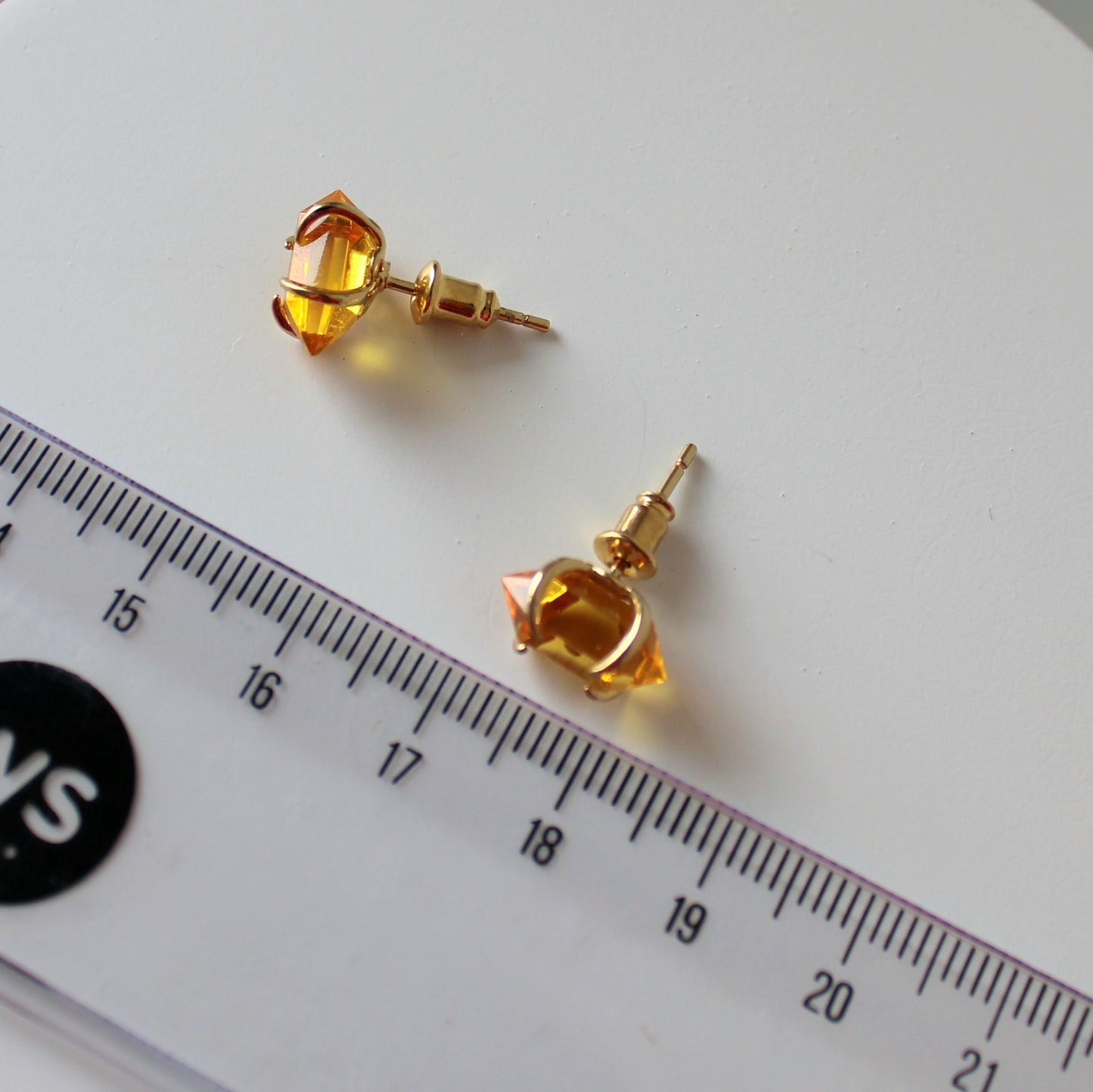 Crystal Point Claw Studs | Citrine
