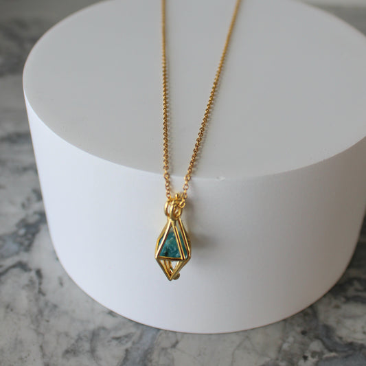 Locket & Raw Crystal Pendant & Chain | Apatite
