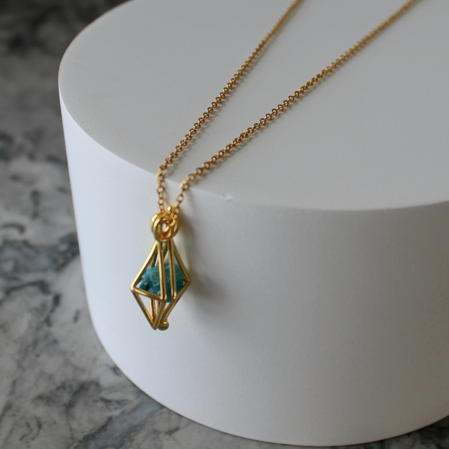 Locket & Raw Crystal Pendant & Chain | Apatite