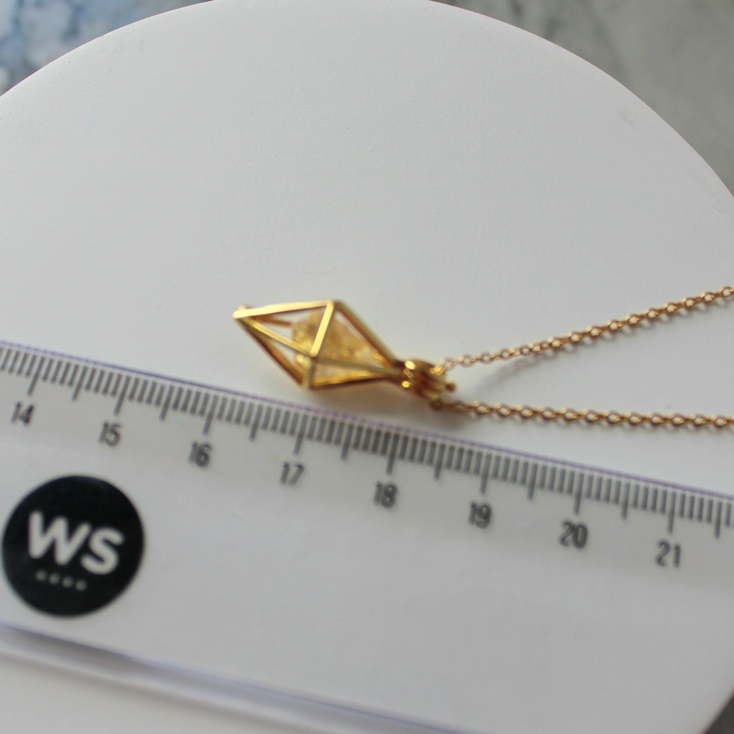 Locket & Raw Crystal Pendant & Chain | Citrine