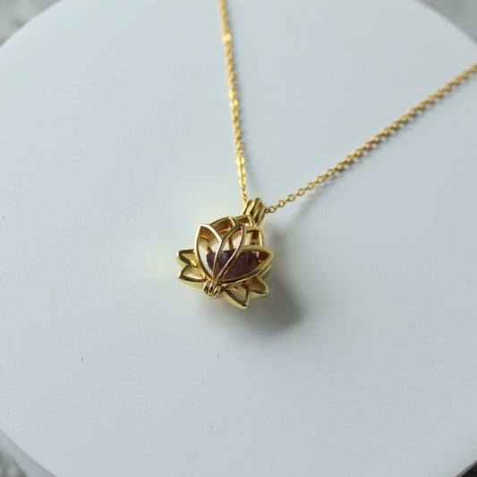 Lotus & Raw Crystal Pendant & Chain | Amethyst