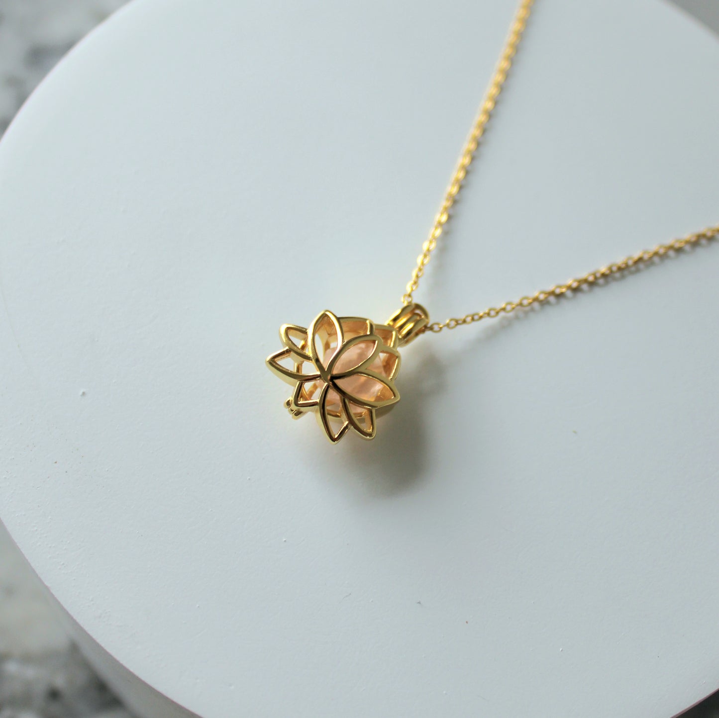 Lotus & Raw Crystal Pendant & Chain | Rose Quartz